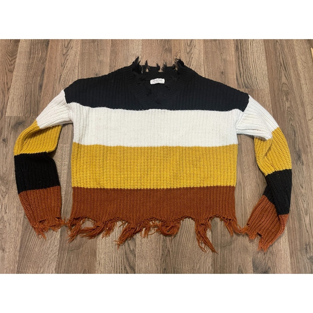 Full Circle Sweater Womens Size Medium, Black White Yellow Crop Top, Long Sleeve